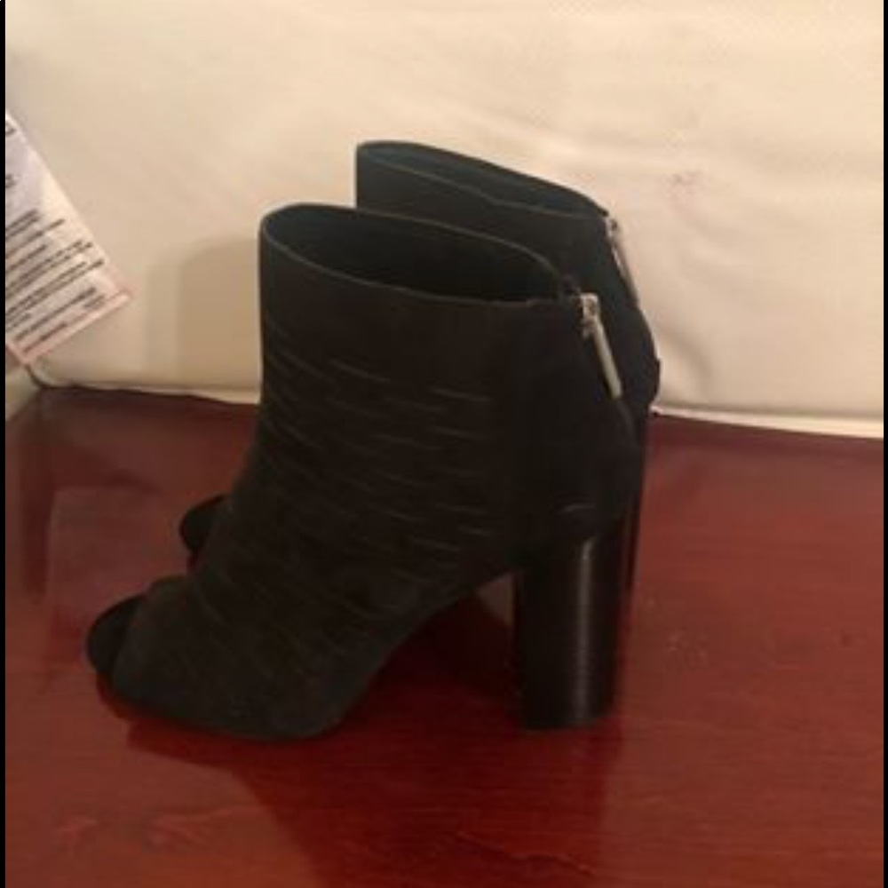 Peek a boo black booties